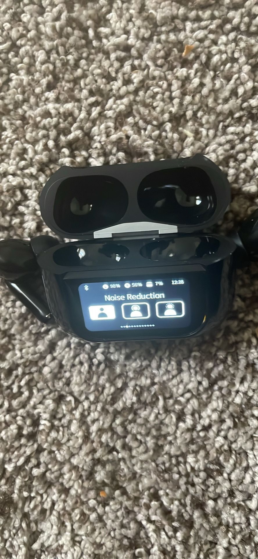 Bluetooth Earbuds / Headphones