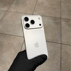 iPhone 17 Pro ATT/ CRICKET