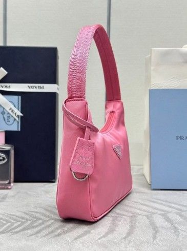 Simple design, fashionable and versatile Pink Hobo Hand Underarm Bag