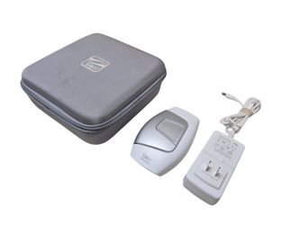 Silk’n BellaGlide IPL Hair Removal System w/ Case & Charger tested good