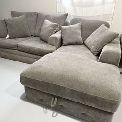 Sectional Love Seat 