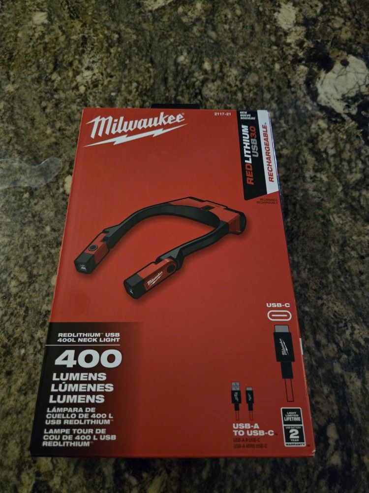 Milwaukee Lúmens USB Nuevo