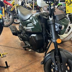 2023 Honda Navi 