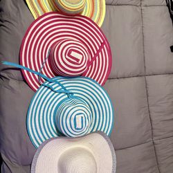 4 Summer hats