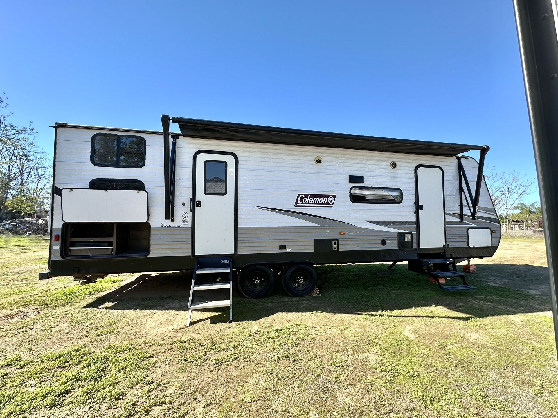 Coleman 2021 Like New 34Ft