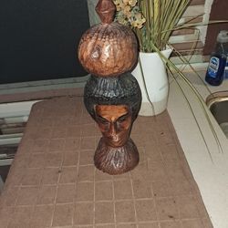 African Head Statue