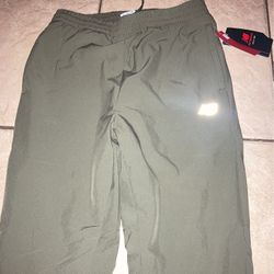 NEW BALANCE Men’s Fleece-Lined Reflective Athletic Pants Medium