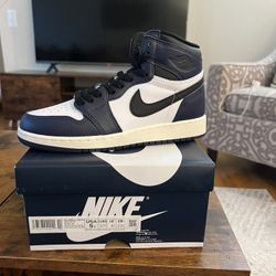 Air Jordan 1 Retro High OG shoes