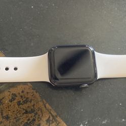 Apple Watch Series 6 Like New Conditions!! 