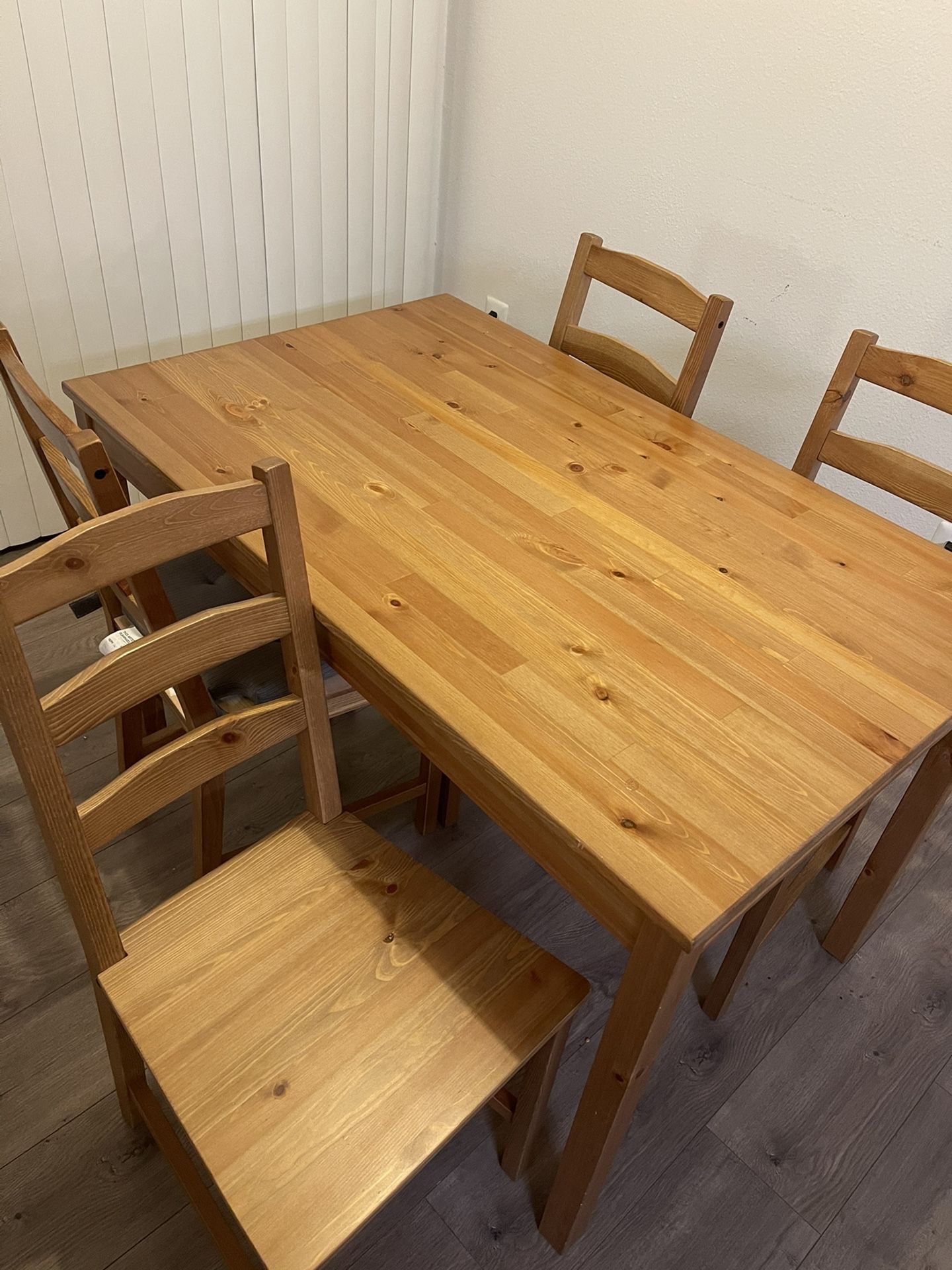 Used Ikea JOKKMOKK Table and 4 chairs