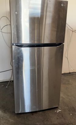LG Top Mount 27" Apartment Size Stainless Steel Fridge
