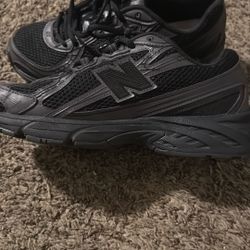 black New Balance 