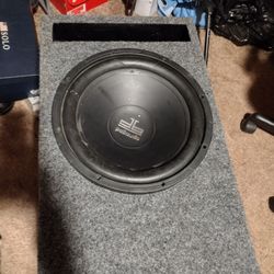 12' Polkaudio Box Is New