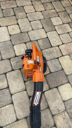 Gas-Powered Leaf Blower with Rotational Control