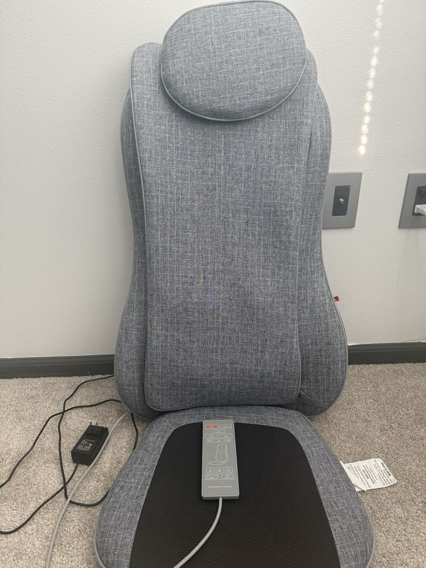 harper Image Smartsense Shiatsu Realtouch Massaging Chair Pad with Extra Cushion