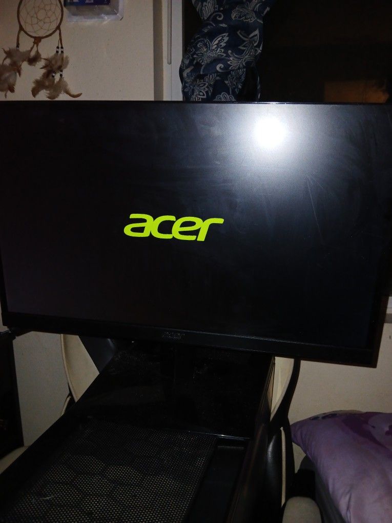 Used Acer Lcd Moniotr Screen 