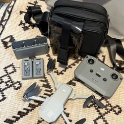 DJI Mini 2 Fly More Combo – Great Condition (Minor Gimbal Mount Damage)