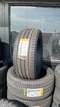 305 45 22 Llantas nuevas