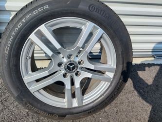 Mercedes Benz Original RIM AND TIRE 18"