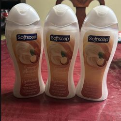 Softsoap Body wash Bundle Of 3-NEW
