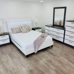 Bedroom Set // Juego De Cuarto 