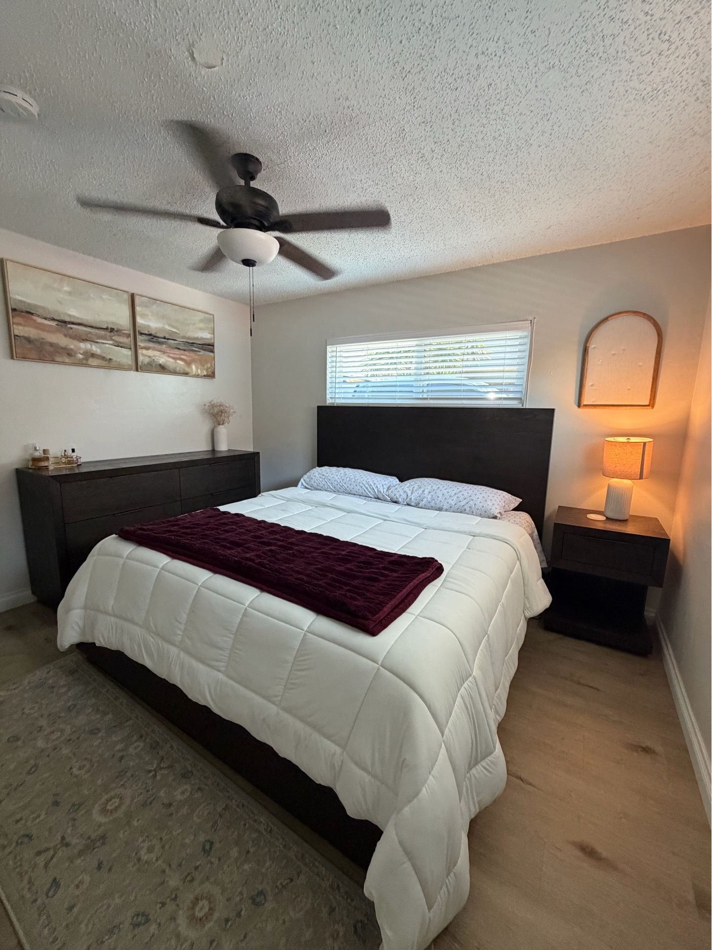 King Matching Bedroom Set