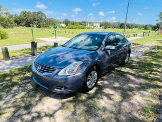 BEAUTIFUL NISSAN ALTIMA 2012!!!