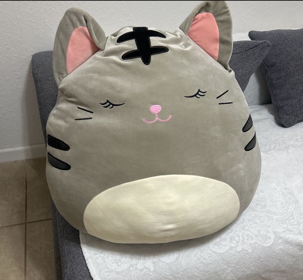 Kitty Stuffed Pillow