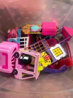 Free toys