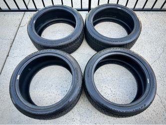 Continental ExtremeContact DWS 06 Plus Tires – Set of 4 255/40ZR19 255/40/19 Ultra High Performance All-Season  Tires
