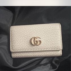 Gucc i Key case