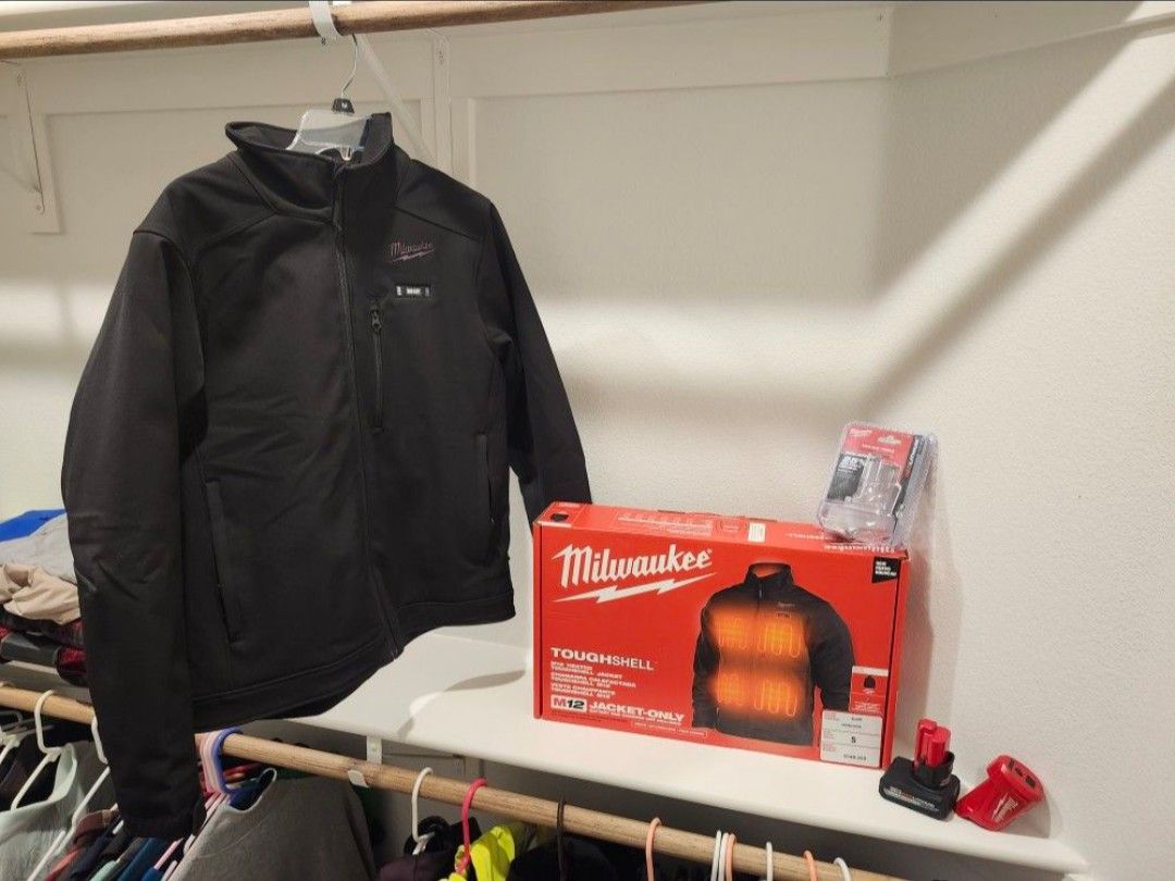 Milwaukee M12 Men's Toughshell Heated Jacket