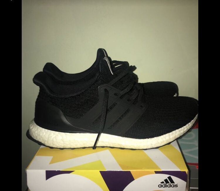 Ultra boost core black