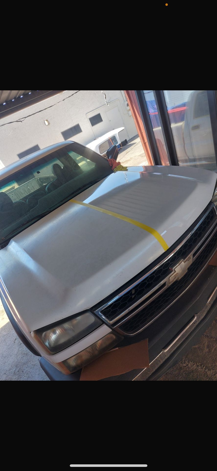 Se realizan trabajos de pulido (buffing)