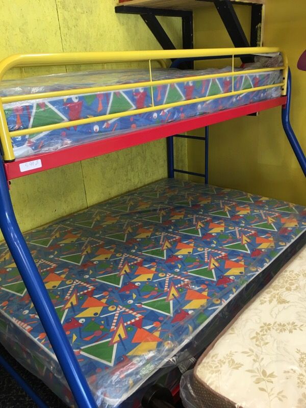 Bunky bed up twin down full new never used