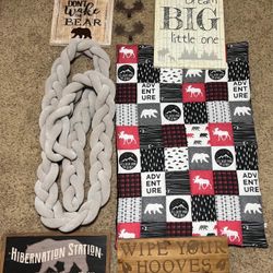 Crib Comforter and Room Decor Lot