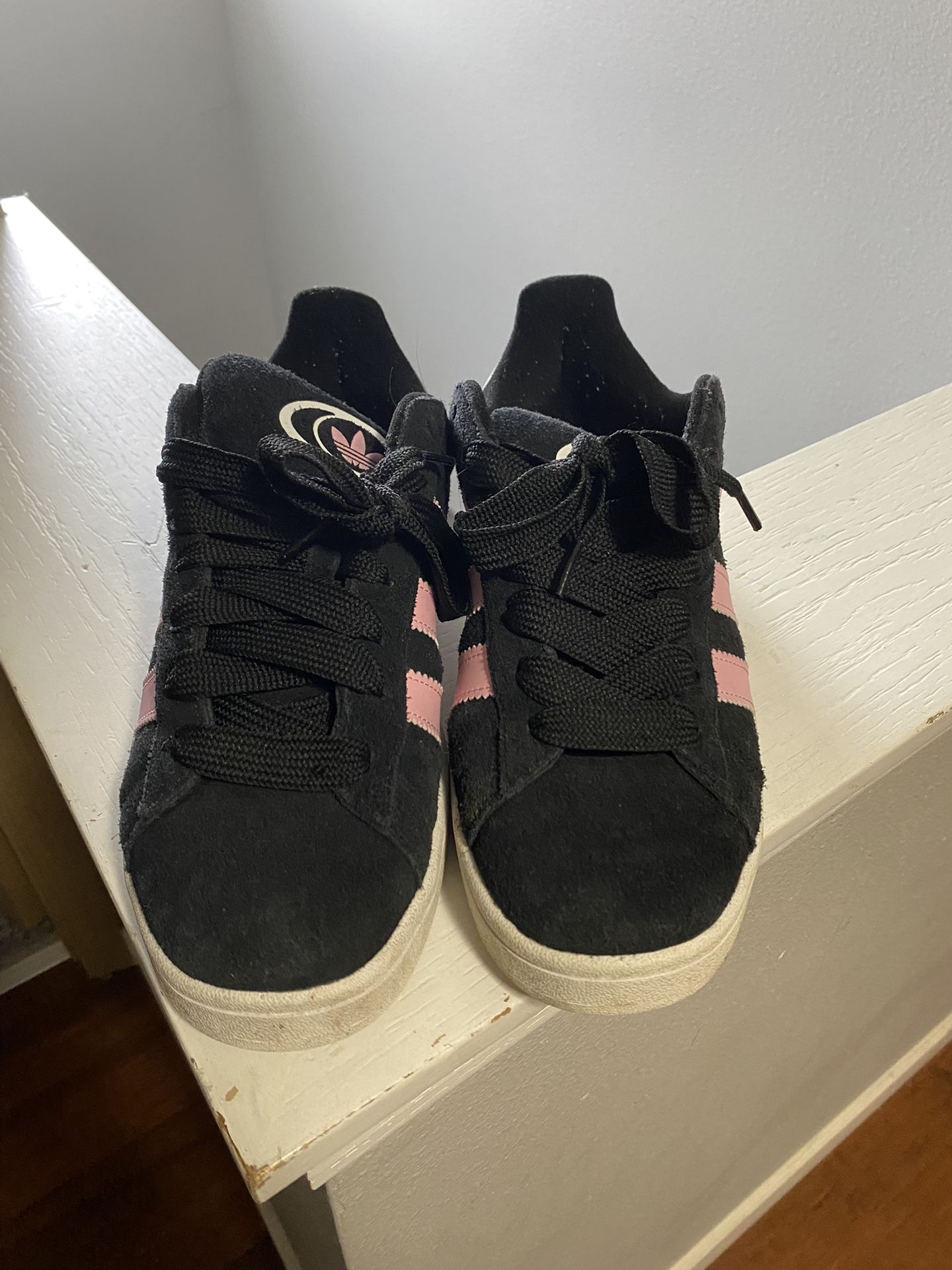 adidas Women's Campus 00s Shoes