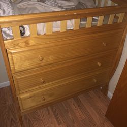 Sturdy Baby Changing Table 