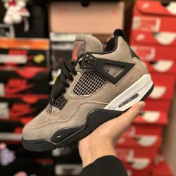 AJ4 “TAUPE HAZE” USED