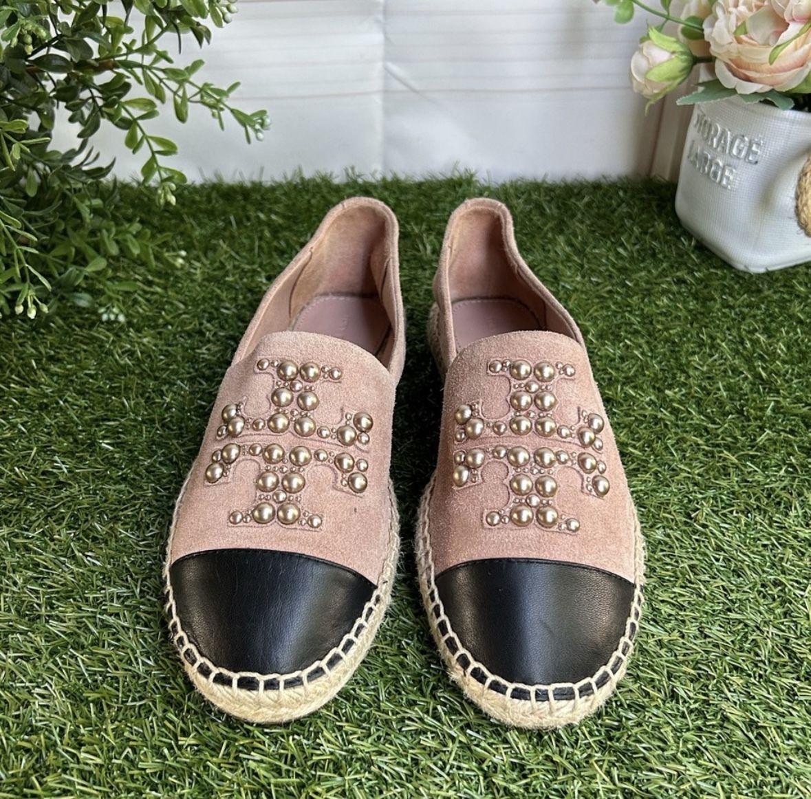 TORY BURCH Pearl Logo Flat Espadrille Suede-MEADOWSWEET size 7.5 Like NEW