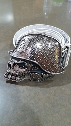 Metal Mulishia buckle with belt