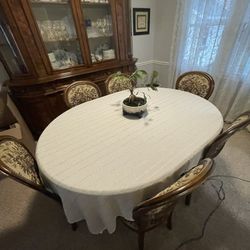 Italian Dining Room Set 