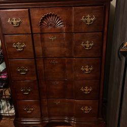 Dresser Set 