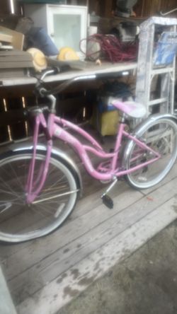 Bike pink bike like new low price