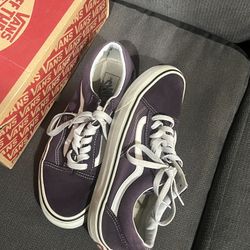 Vans Old Skool Size 9 “Night Shade”