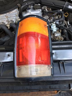1986-1992 Mazda b2200 taillight