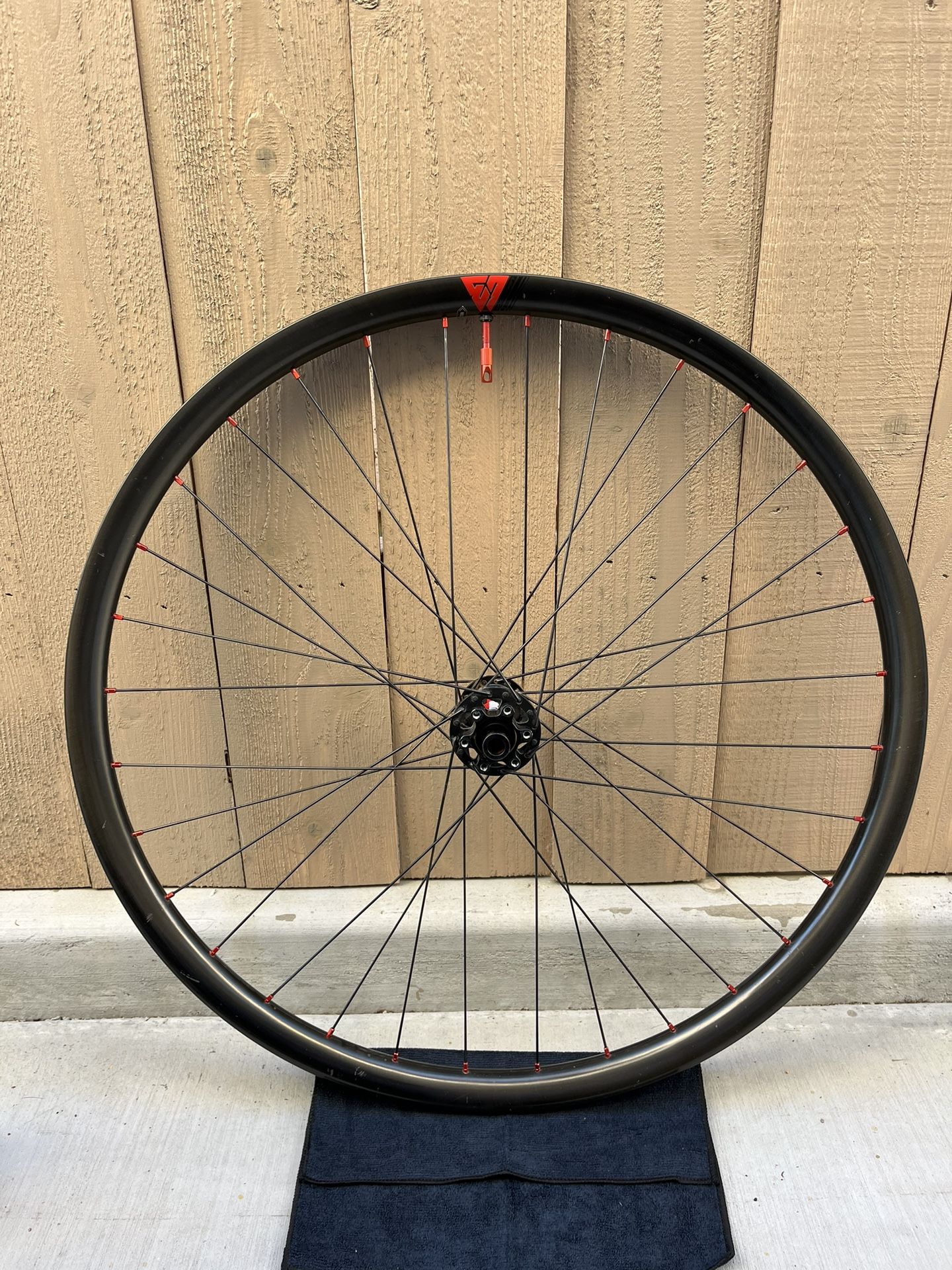 DT Swiss/Light Bicycle 29” Wheelset