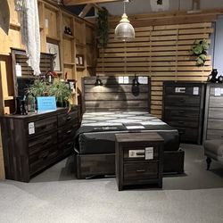Grey Queen Bedroom Set