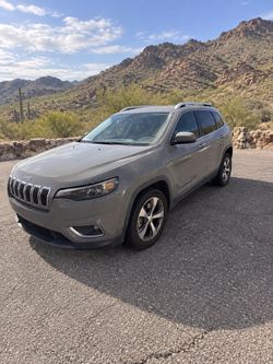 2020 Jeep Cherokee
