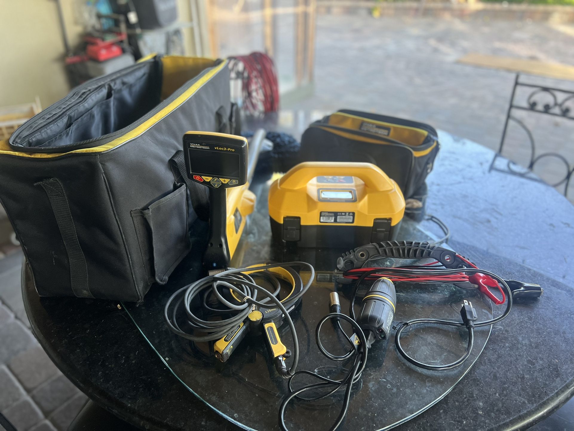 Vivax Metrotech Pipe Locator